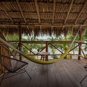 Amigos Hotelito